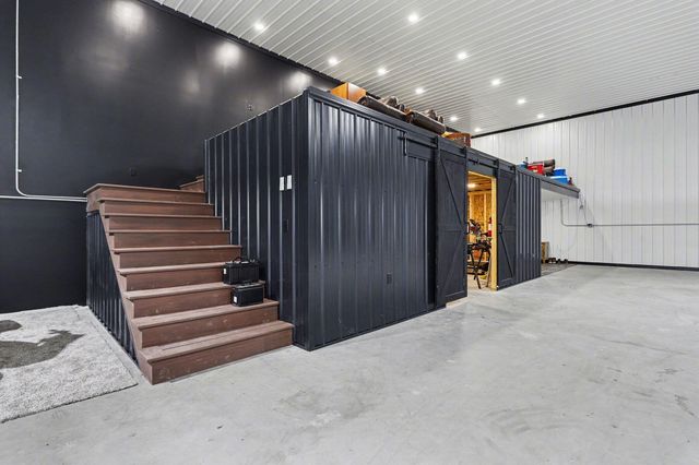 17895 Marl Lake Road, White Pigeon, MI 49099