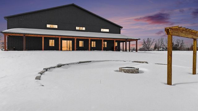 17895 Marl Lake Road, White Pigeon, MI 49099