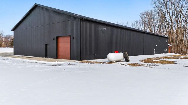 17895 Marl Lake Road, White Pigeon, MI 49099