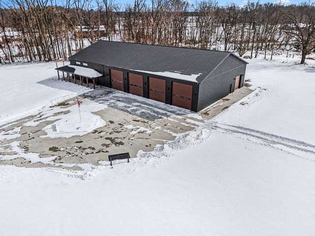 17895 Marl Lake Road, White Pigeon, MI 49099
