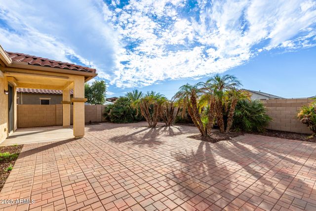 1804 S 238TH Lane, Buckeye, AZ 85326