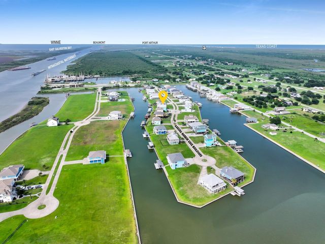 2005 & 2009 Laguna Harbor Cove Boulevard, Port Bolivar, TX 77650