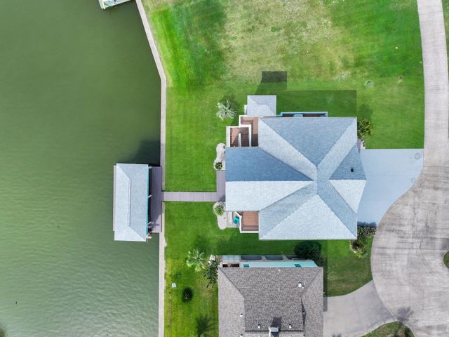 2005 & 2009 Laguna Harbor Cove Boulevard, Port Bolivar, TX 77650