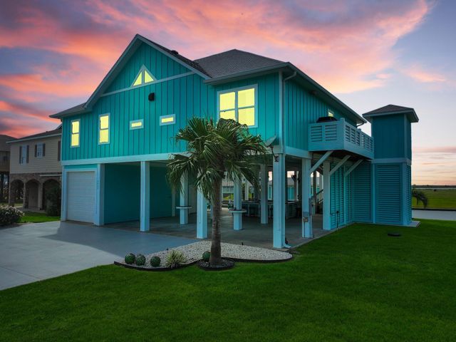 2005 & 2009 Laguna Harbor Cove Boulevard, Port Bolivar, TX 77650