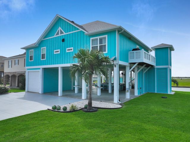 2005 & 2009 Laguna Harbor Cove Boulevard, Port Bolivar, TX 77650