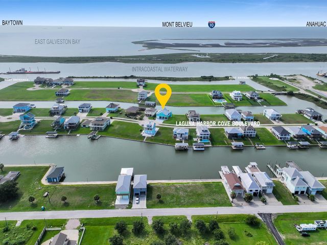 2005 & 2009 Laguna Harbor Cove Boulevard, Port Bolivar, TX 77650