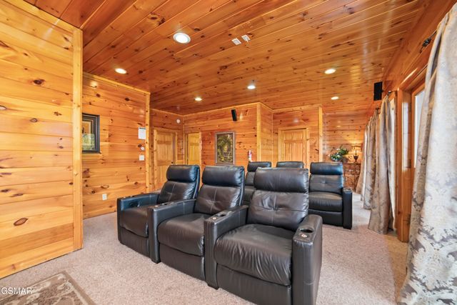 1447 Eagle Cloud Way, Sevierville, TN 37862