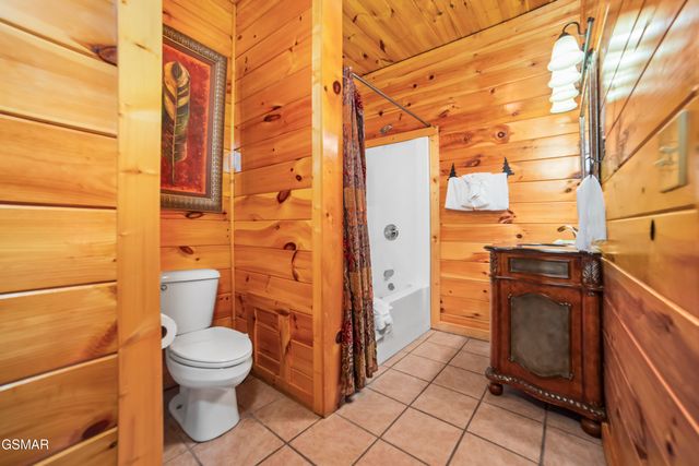 1447 Eagle Cloud Way, Sevierville, TN 37862