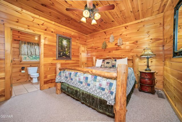 1447 Eagle Cloud Way, Sevierville, TN 37862