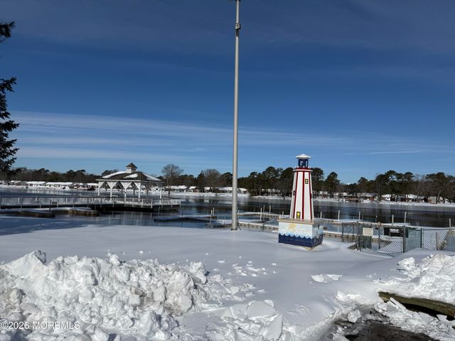 87C Dorchester Drive 1003, Lakewood, NJ 08701