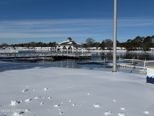 87C Dorchester Drive 1003, Lakewood, NJ 08701