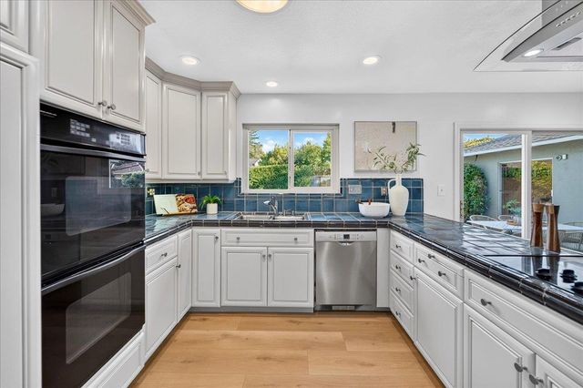 19798 Colby Court, Saratoga, CA 95070