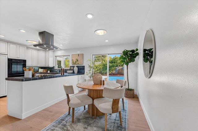 19798 Colby Court, Saratoga, CA 95070