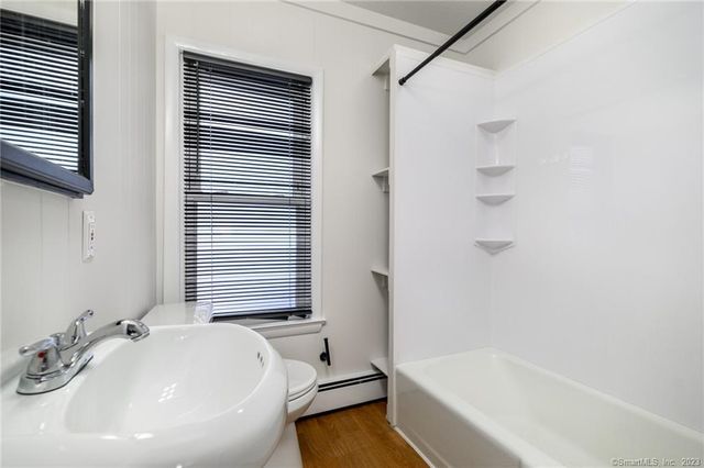 15 Duncanson Street, Stamford, CT 06905