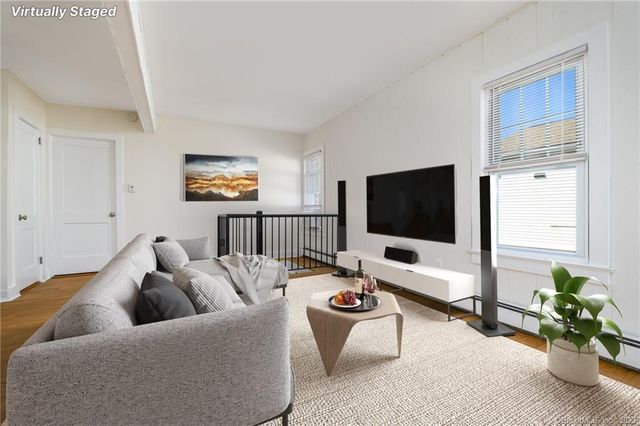 15 Duncanson Street, Stamford, CT 06905