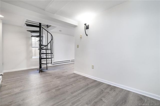 15 Duncanson Street, Stamford, CT 06905