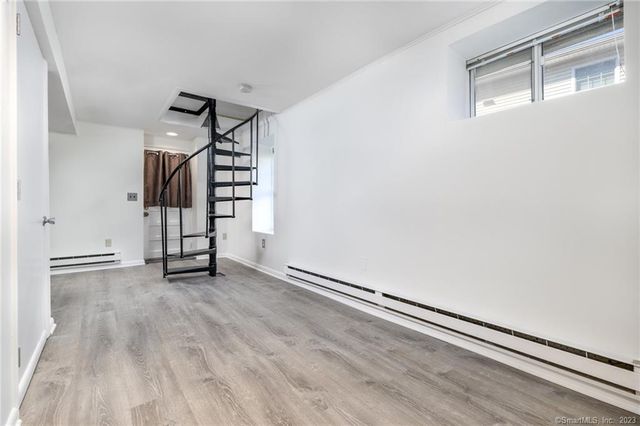 15 Duncanson Street, Stamford, CT 06905