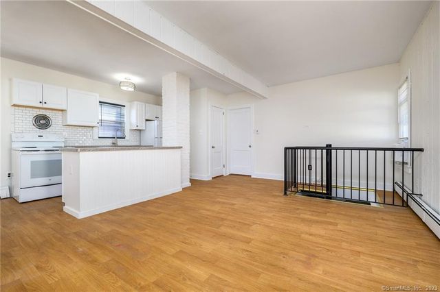 15 Duncanson Street, Stamford, CT 06905