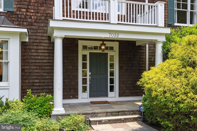 7032 WILSON LN, Bethesda, MD 20817