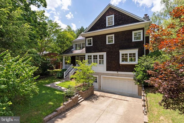 7032 WILSON LN, Bethesda, MD 20817