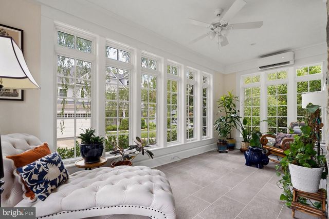 7032 WILSON LN, Bethesda, MD 20817
