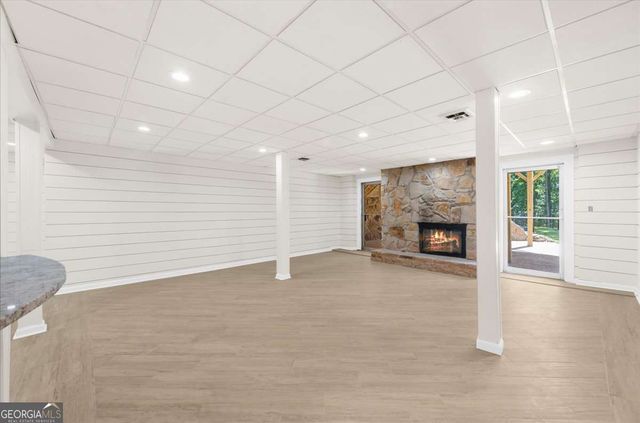 5535 Hidden Harbor Drive, Gainesville, GA 30504