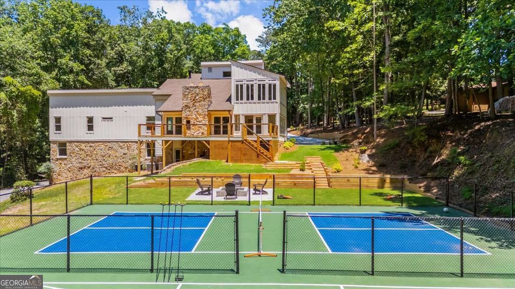 5535 Hidden Harbor Drive, Gainesville, GA 30504