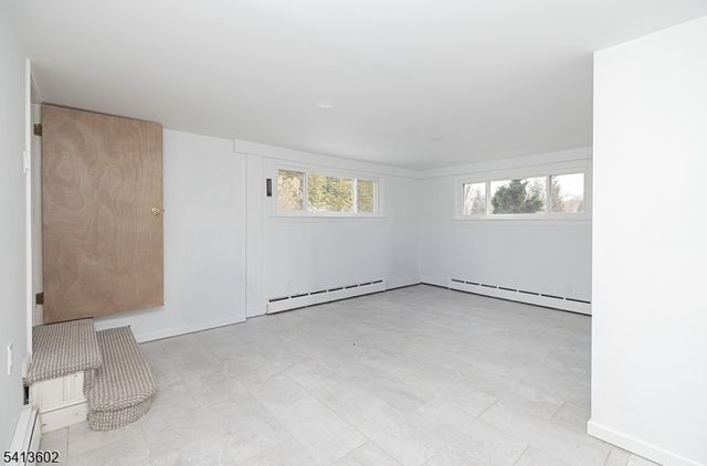 287 Atlantic Dr, Parsippany-troy Hills Twp., NJ 07054