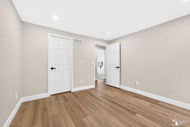 15696 Golfview Drive, Riverview, MI 48193