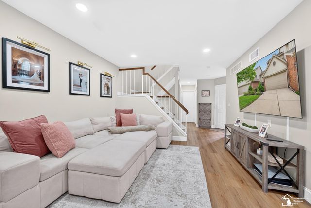 15696 Golfview Drive, Riverview, MI 48193