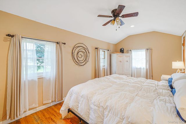 229 4th Street, Saint James, NY 11780