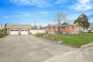 229 4th Street, Saint James, NY 11780