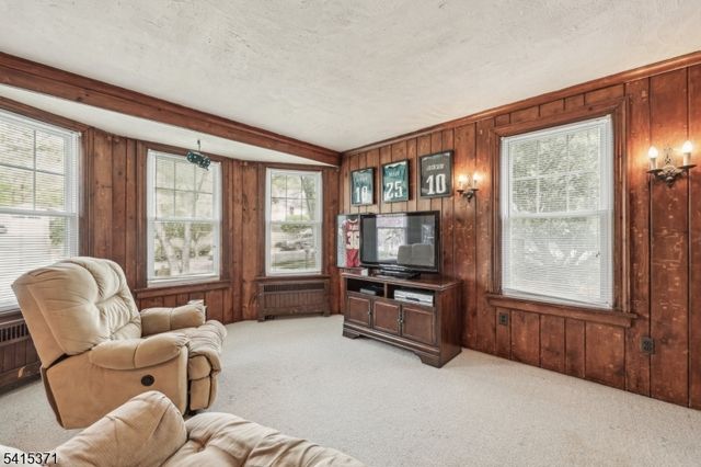 12 Linwood Ter, Caldwell Boro Twp., NJ 07006