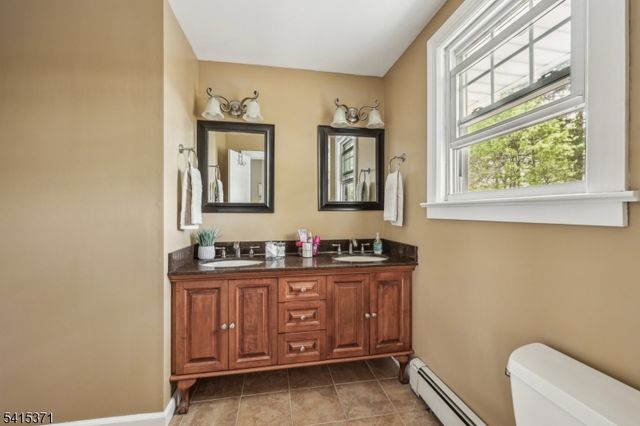 12 Linwood Ter, Caldwell Boro Twp., NJ 07006