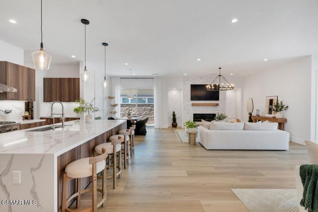 361 Toyon Court, Thousand Oaks, CA 91362
