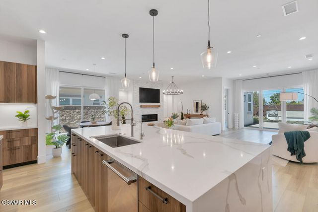 361 Toyon Court, Thousand Oaks, CA 91362