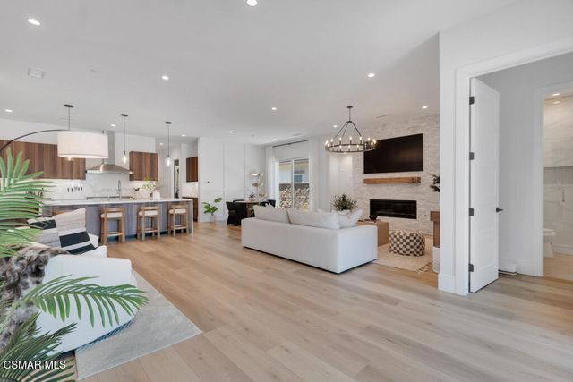 361 Toyon Court, Thousand Oaks, CA 91362