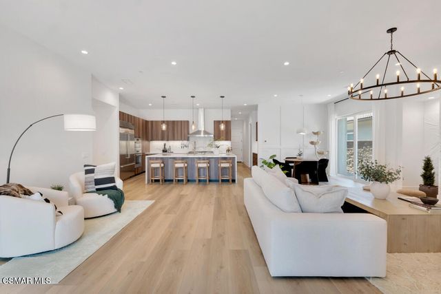 361 Toyon Court, Thousand Oaks, CA 91362