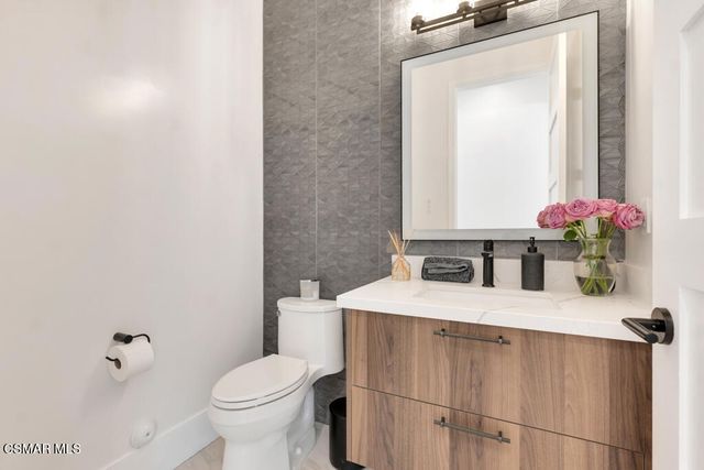 361 Toyon Court, Thousand Oaks, CA 91362