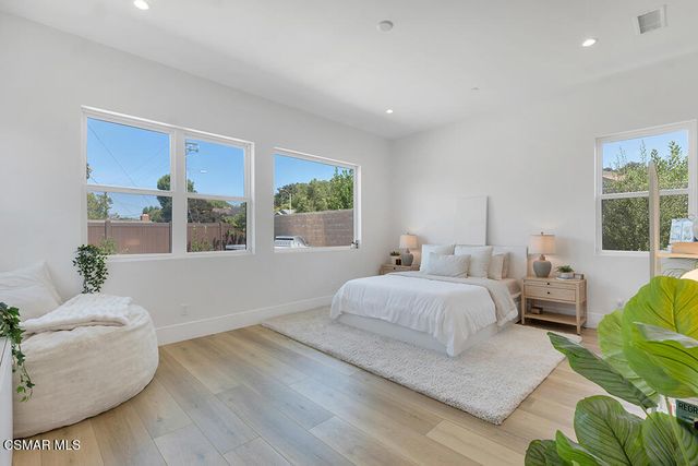 361 Toyon Court, Thousand Oaks, CA 91362