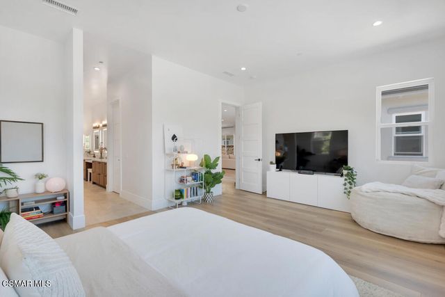 361 Toyon Court, Thousand Oaks, CA 91362