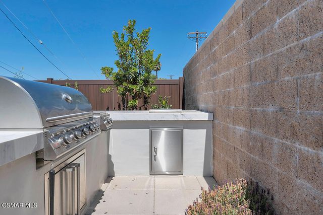 361 Toyon Court, Thousand Oaks, CA 91362