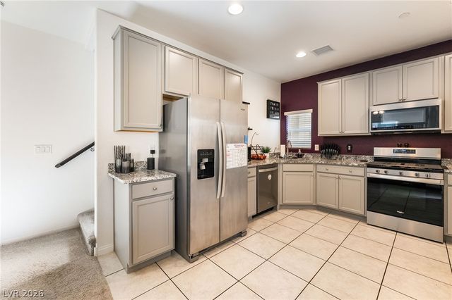 88 Golden Aria Avenue, Henderson, NV 89011