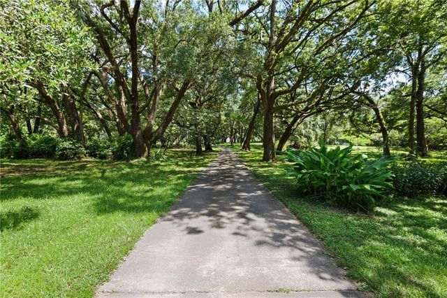 12278 Potter Tract Road, Grand Bay, AL 36541