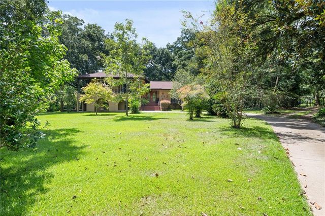 12278 Potter Tract Road, Grand Bay, AL 36541