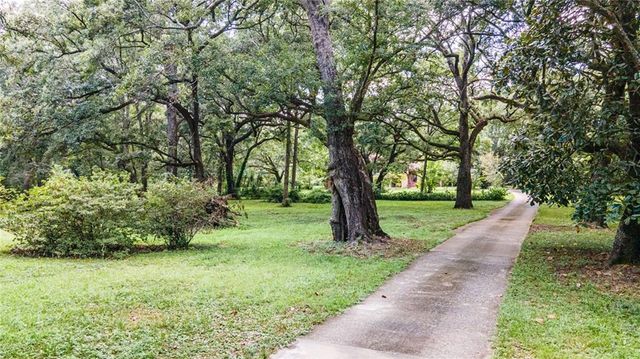 12278 Potter Tract Road, Grand Bay, AL 36541