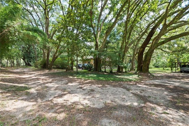 12278 Potter Tract Road, Grand Bay, AL 36541