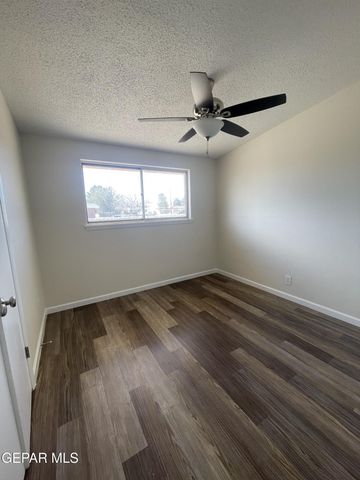 4449 FINCH Way, El Paso, TX 79922