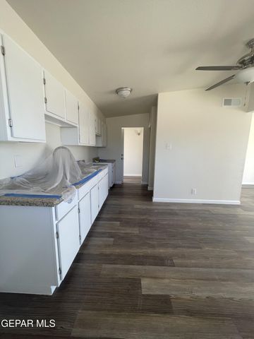 4449 FINCH Way, El Paso, TX 79922