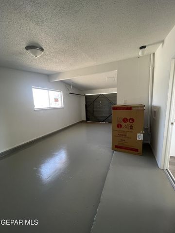 4449 FINCH Way, El Paso, TX 79922